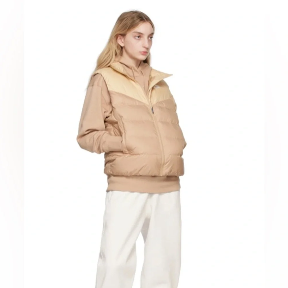 Nike‎ Women's XL Sportswear Therma-FIT Windrunner Women's Down Vest NEW